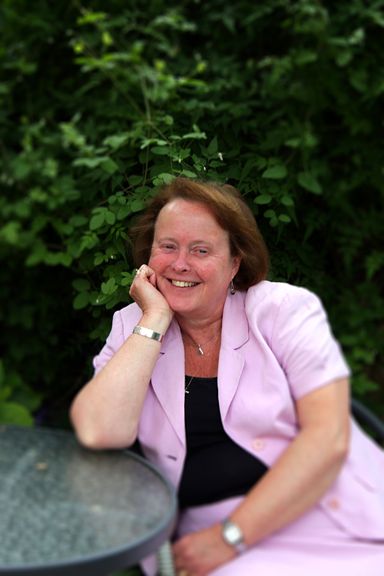 Vicky Thorpe, Trustee